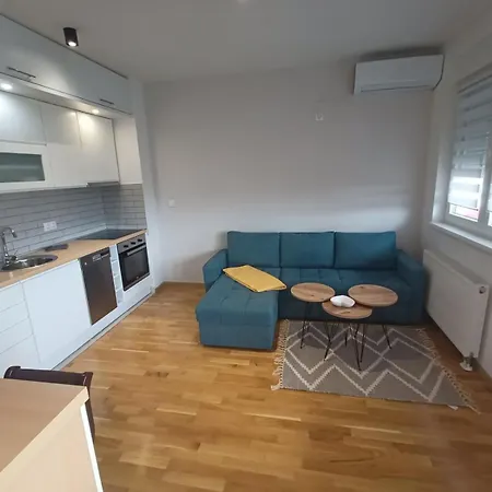 Appartement Astra *