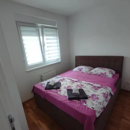 Appartement Astra *